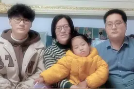 大四学子休学后用文字和陪伴纪念患癌母亲的最后岁月，让人泪目图片