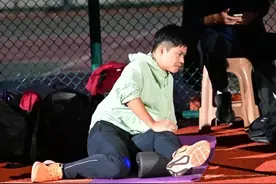 苏炳添现身日照！图片