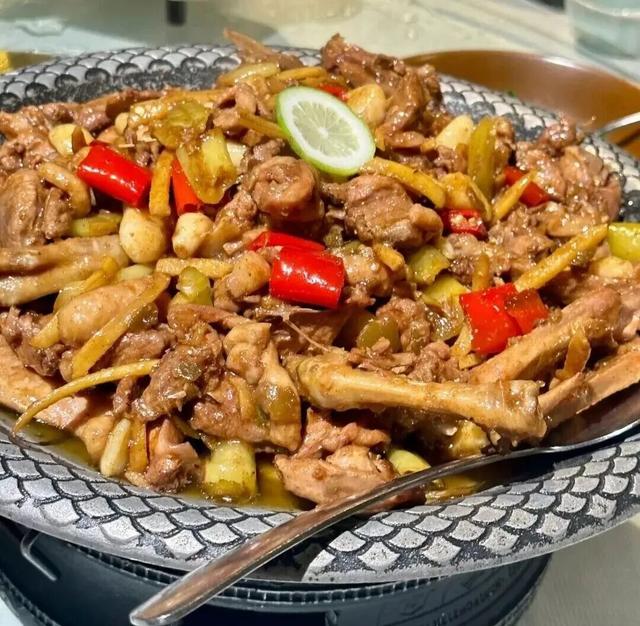 跟着邕BA游南宁！解锁“白天打卡、晚上观赛”的打卡全指南