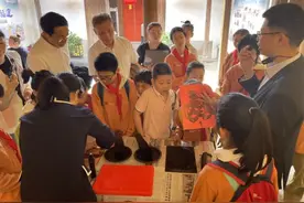 闽台青少年研学活动开展，沉浸式体验“非遗”魅力图片