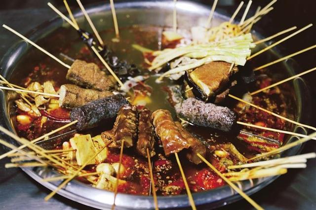看完“湘超”冲夜宵！ 凤凰夜宵攻略请收好