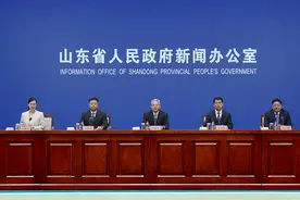 2024年山东沿海7市接待国内游客4.8亿人次，国内旅游收入达5360亿元图片