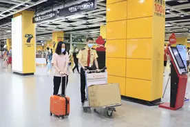 广州“地铁—公交—高校”接力，打通新生出行“最后一百米”图片