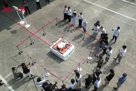 华中首次！湖北跨境电商进口商品“打飞的” 无人机“飞”到消费者手中图片