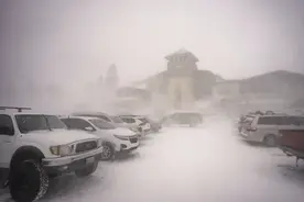 （外代一线）美国加州降雪图片