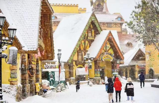 懂你的融创乐园，在济南的冬天发来一封邀请函