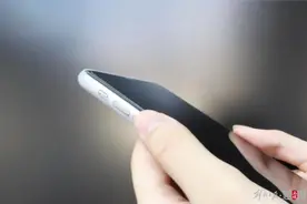 苹果将彻底放弃闪电接口，闪电接口与USB-C接口，谁更胜一筹？图片