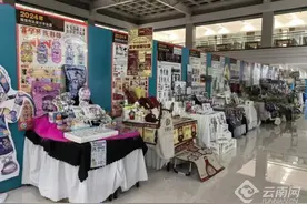 大学生手中的人文设计 一场高校毕业设计展为富宁文旅添彩图片