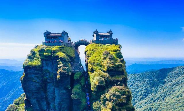 “码”上游贵州丨探索藏在云端的秘境，感受世界自然遗产地梵净山的独特魅力