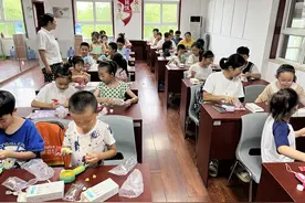 东厅街道乡村记忆社区举办小风扇DIY（手工课堂）图片