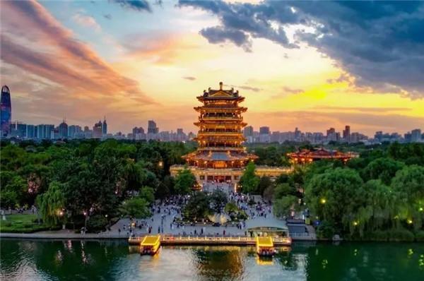 漫游历下 畅玩一夏丨这个夏天闭眼冲！来天下第一泉景区精彩一“夏”