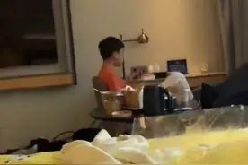 “弟弟就是最好的旅游搭子！不抱怨，还会说姐姐是我最好的朋友……”图片