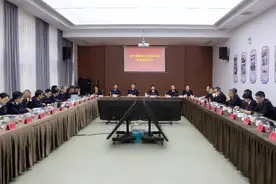 宁波海事法院与浙江海事局召开2024年度联席会议 共同签署《深化共享共治 服务海上安全和发展合作协…图片