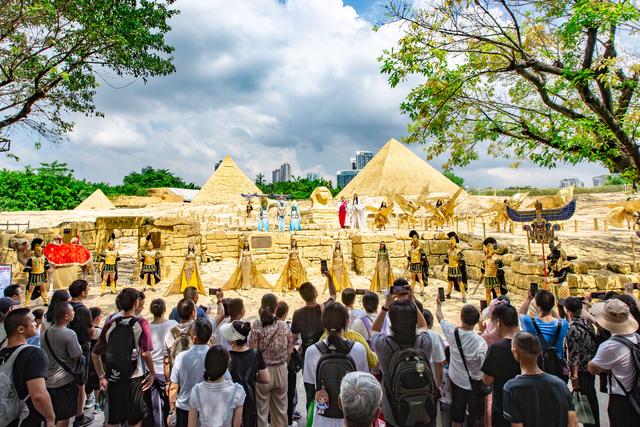 深圳世界之窗国庆黄金周实力圈粉 国际街头艺术节点亮多元文化假期