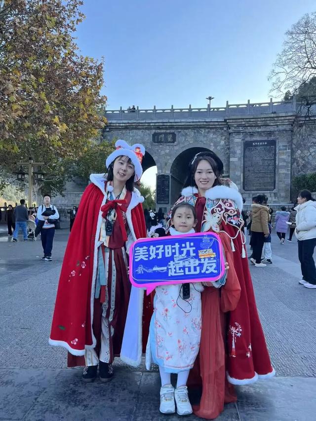 这条三日游线路非常适合亲子游，千年古都，文化与美景尽收