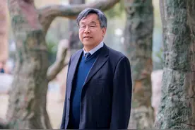 全国政协委员童金南：控制人类行为 保持人地系统协同发展｜环资界别委员访谈录③图片