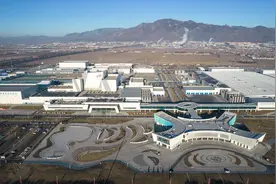 天空之眼瞰祖国——“塞外青城”呼和浩特谱写发展新篇章图片