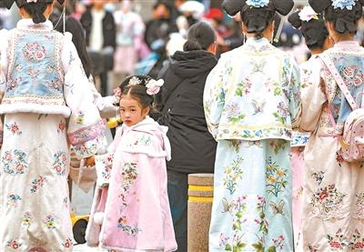 北京王府井有个格格梦工厂