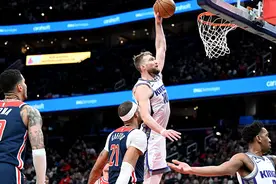 国王官方：萨博尼斯下赛季将改穿11号球衣图片