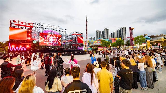 对俄免签刚落地！武汉就成俄罗斯游客火爆打卡地！