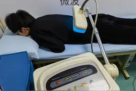 腰痛、腰酸、腰伸不直……可能是腰肌劳损图片