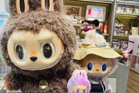 LABUBU爆火！公募人士分析：注意估值泡沫图片