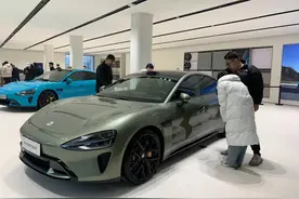 实探小米汽车青岛门店：预约试驾已排到4月中下旬图片