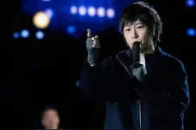 揭秘演唱会是如何修音的？图片