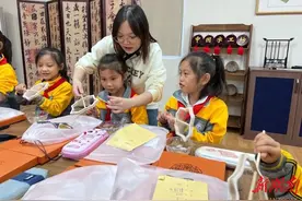 非遗传承 生生不息——株洲市何家坳小学“中国字”工坊正式开课啦！图片