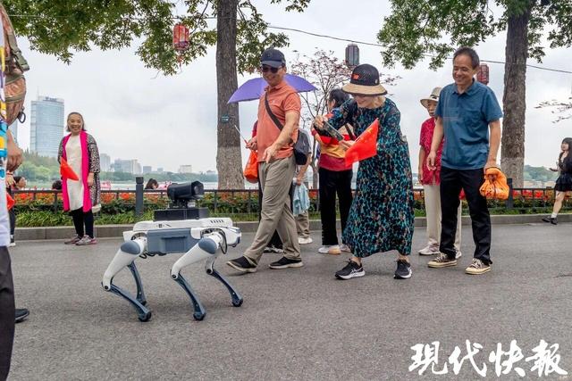 原来还可以这样玩！国庆中秋假期第二天嗨逛南京