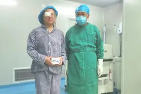 长沙湘江爱尔眼科医院成功开展全视觉散光矫正型三焦点人工晶体植入手术图片