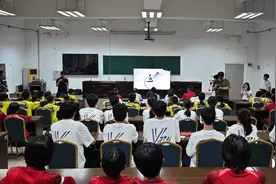 完成首秀！巴黎奥运最年轻选手郑好好：努力备战全运会图片