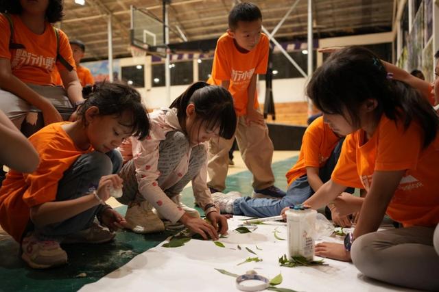 “赛动黔景”“梵天净土・生态守护”青少年户外登山冬夏令营圆满落幕