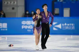 亚冬会花样滑冰赛事拉开大幕，首日中国队两项进入前三图片