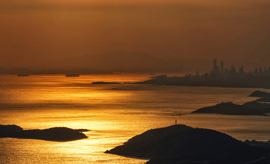 这个秋天，青岛用城市风景发来一封浪漫邀约