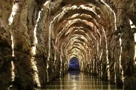 龙宫风景名胜区：灯光升级 焕新“水下龙宫”奇景图片