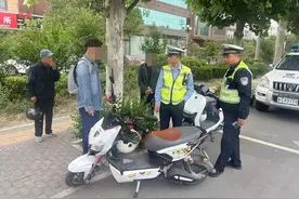 淄博周村交警：未成年人无证驾驶“电摩”，这可“驶”不得！图片