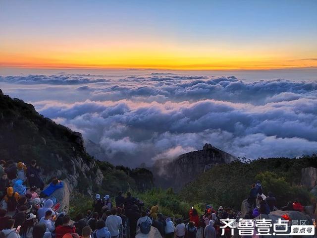 壹点号·秀山东|泰山的夏日藏着惊喜！风掀云海漫眼前，如临仙境