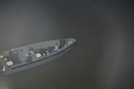 深圳湾公路大桥坠海车主已身亡！系海关职员，事发时正去上班图片