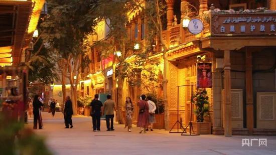 和田团城：“团结之城”的幸福蝶变