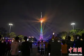 2023广州国际灯光节开幕 珠江两岸上演视觉艺术盛宴图片