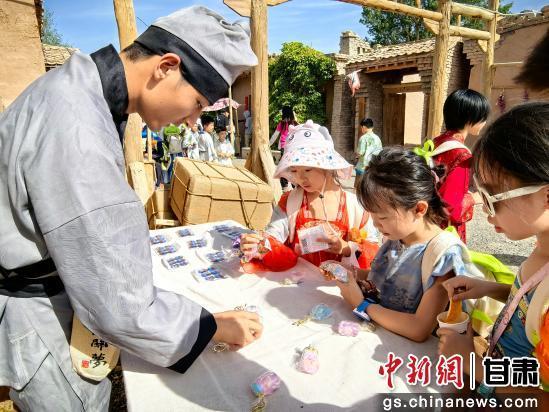 敦煌“复活”汉代关市：打造沉浸式研学之旅