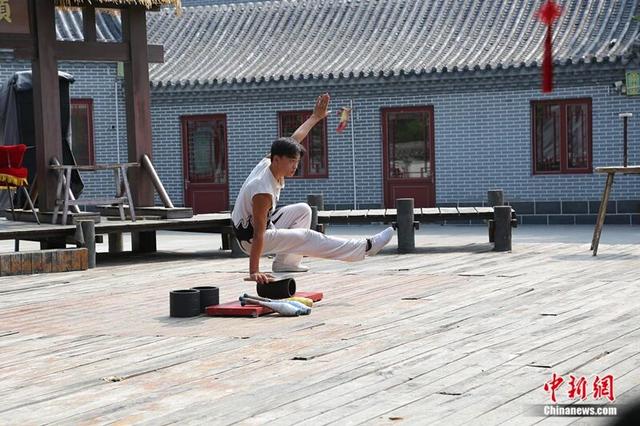 人这一辈子，一定要去一趟吴桥，看杂技闯“江湖”！