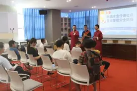 江西南昌红谷滩区：多措并举 筑牢夏季防溺水“安全堤”图片