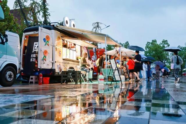 最后一天！闵行这条步行街氛围感直接拉满！