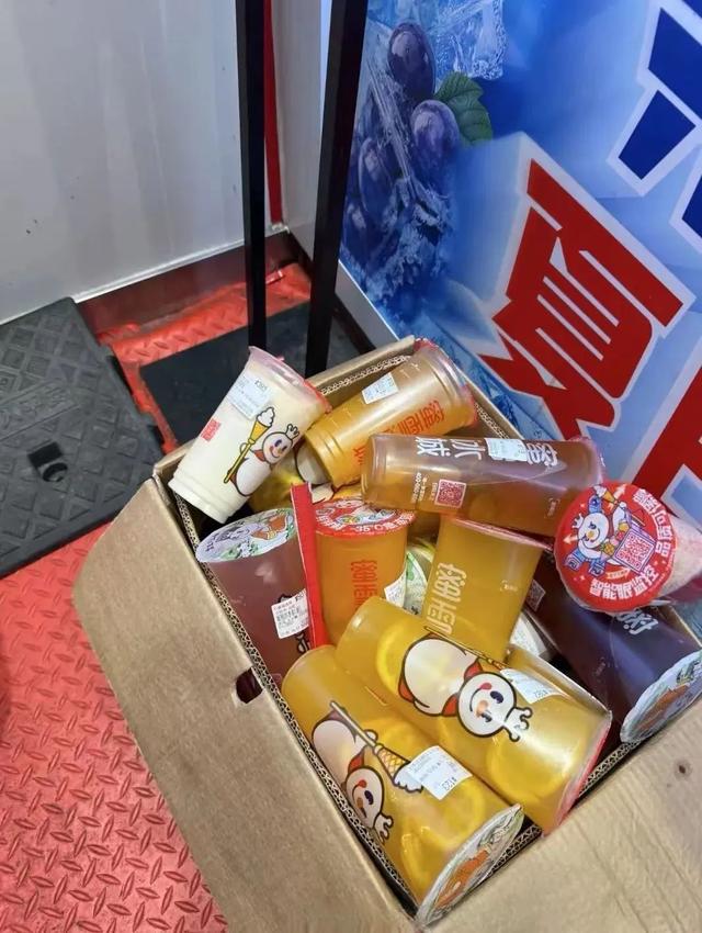 外卖大战还没结束，不知道他们图什么，但我快糖尿病了