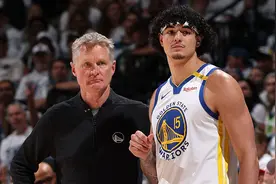 科尔半场派出14人轮换！季后赛历史自1998年以来首次图片