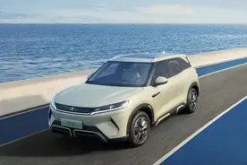 比亚迪A0级SUV元UP上市，售价9.68万元起图片