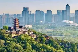 政观长三角丨“苏超”带火的“新南哥”南通，场上场外都很拼图片