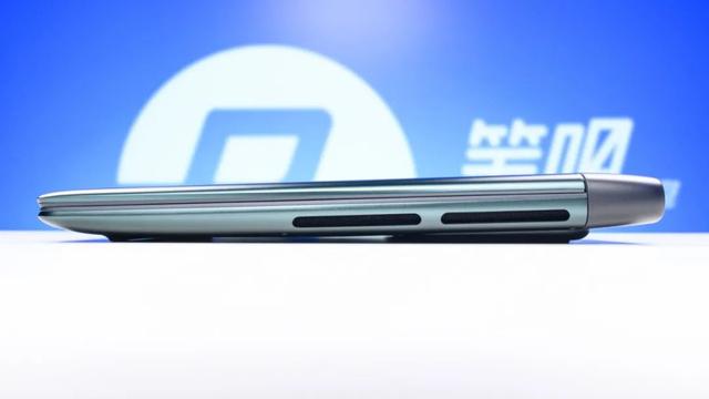 聊一款300W性能释放的发烧级游戏本
